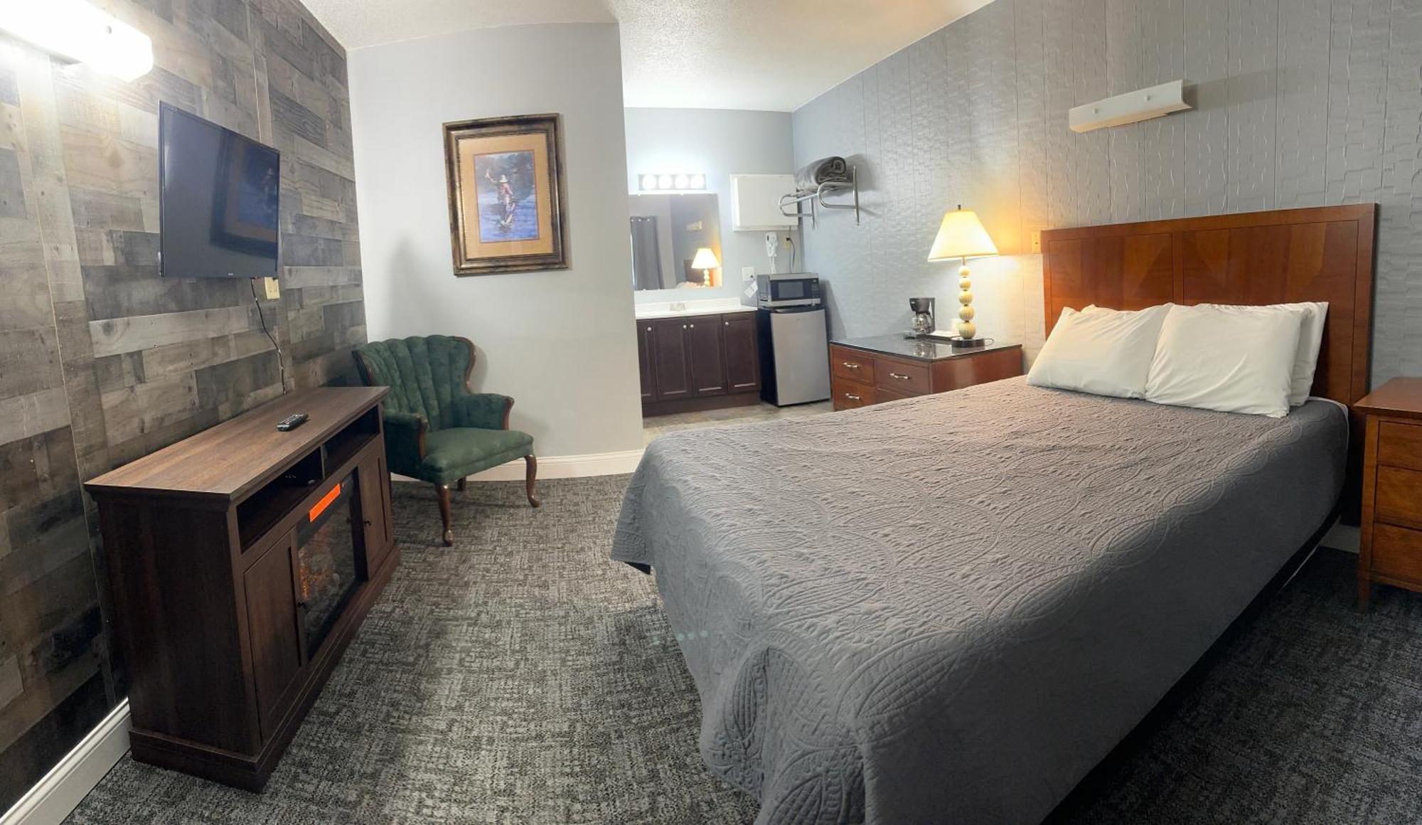 Pelican Motel Pelican Rapids Экстерьер фото